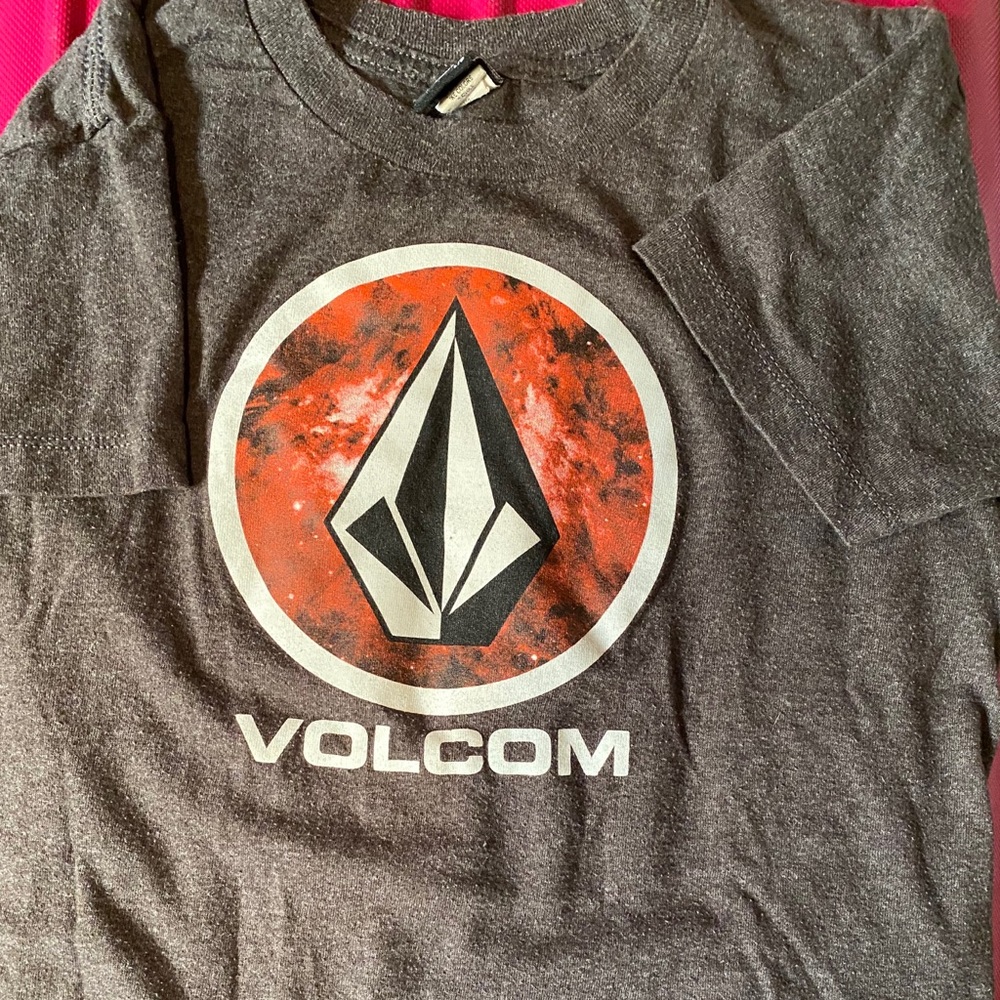 Volcom Short Sleeve TShirt Boys Size L